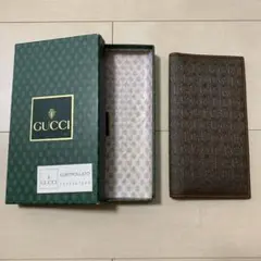 新品★オールドGUCCI 長財布 二つ折り財布 ロゴ総柄 ブラウンのサムネイル