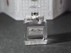 DIOR ミスディオール　ブルーミングブーケ　5ml