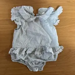 ライトブルー フリル付きロンパース 70