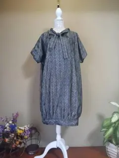 ★着物リメイク★　大島紬　幾何学模様 グレー のバルーンチュニック　ゆったり