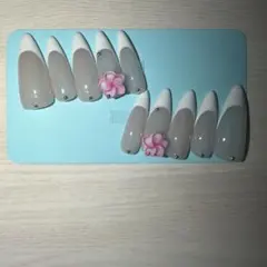 ☆現品商品☆白 フレンチ 夏 ネイルチップ