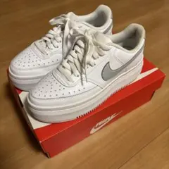 NIKE 厚底スニーカー コート ビジョン アルタ 23.5cm