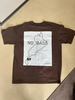 NO BASS Tシャツ ブラウン