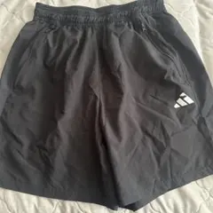 adidas トレーニングショートパンツ ブラック