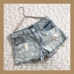 INGNI◆イング（S) デニムショートパンツ　ダメージ加工　カジュアル　夏