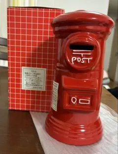 赤い郵便ポスト型貯金箱 約23cm - メルカリ