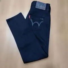 Item thumbnail for item f13a370f-9ebb-41e9-8050-55fbc3cf8312