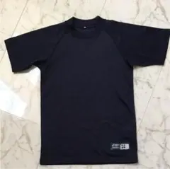 野球 アンダーシャツ