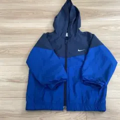 NIKEのウィンドブレーカー