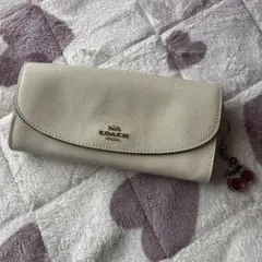 COACH アイボリー 長財布 チェリー付き