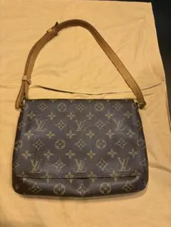 う*に様 LOUIS VUITTON ヴィンテージ メニルモンタンPM ショルダ