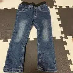 薄手の裏起毛間が寒い冬にもぴったり！デニムパンツ ジーンズ　100
