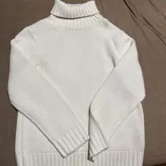 GU ホワイト タートルネックニット L