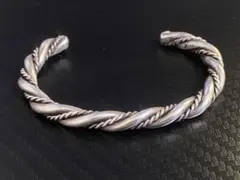 【美品】Dyaami Lewis ヘビーゲージ　バングル 美品】Dyaami Lewis ヘビーゲージ バングル - メルカリ