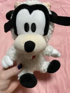 ディズニー グーフィー ぬいぐるみ 羊 マスコット