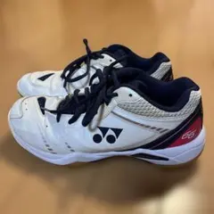 バドミントンシューズ 23.5