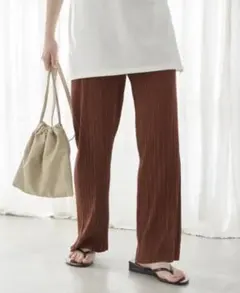 earth music&ecology 好きな丈プリーツカットパンツ