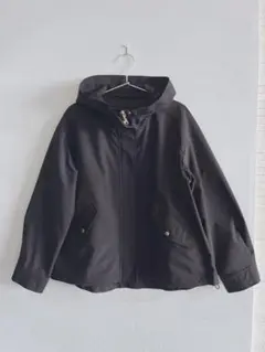 GU マウンテンパーカー　Lサイズ