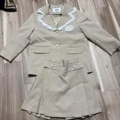 卒園式、入学式　ベージュスーツ　120センチ