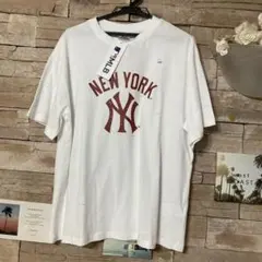 お値下げ新品　MLB NEW YORK ヤンキース　Tシャツのサムネイル