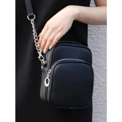 MURUA ムルーア ショルダーバッグ チェーン ミニスクエアbag ブラックのサムネイル