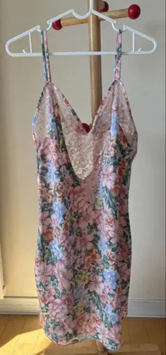 Item thumbnail for item d98fea68-6b0e-4a99-a773-dde1724e8f44