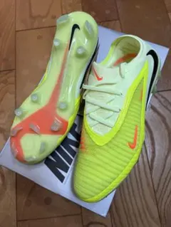 新品　限定　特価　ナイキ　ファントム 6 LOW エリート FG 26.5cm