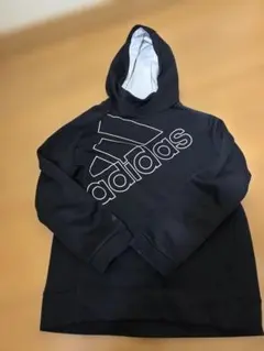 adidas 黒 パーカー サイズ130