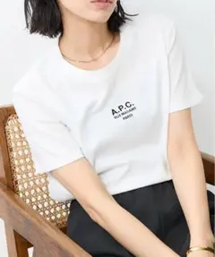 A.P.C. ロゴプリント クルーネック Tシャツ ホワイト　フリークスストアのサムネイル