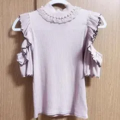Ank Rouge ピンク リボン肩あきパール フリルリブニットのサムネイル