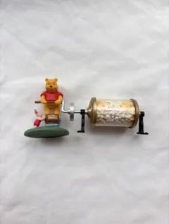 ミニチュアフィギュア　プーさん