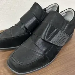 fitfit ブラック ストラップスニーカー　未使用　軽量　25㎝　ウォーキングのサムネイル