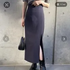 ネイビー スリットタイトスカート Sサイズのサムネイル