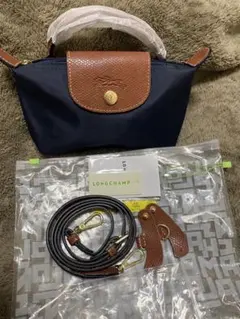 新品LONGCHAMP ショルダーバッグ ネイビー XS