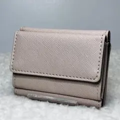 【美品】 三つ折り財布　ベージュ