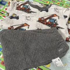 トーマスキルトパジャマ　ユニクロ　100