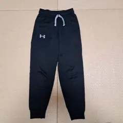 UNDER ARMOUR 黒 ジャージパンツ