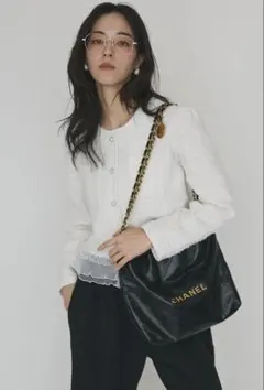 Item thumbnail for item 0b72643e-1cbd-49fd-b1d6-f20ad7365019