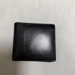 黒 レザー 二つ折り財布