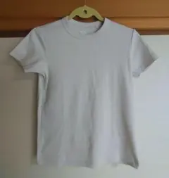 ユニクロTシャツ 半袖 カットソーのサムネイル