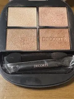 コスメデコルテ　スキンシャドウデザイニングパレット　01