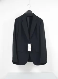 【るるる子様専用】【新品タグ付】ユニクロ 感動ジャケット ブラック 予備ボタン付