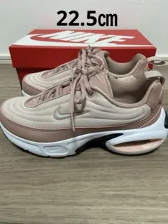 Nike Air Max ポータル　ピンク スニーカー