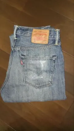 Levi's 501ストレートデニム 特価限定販売中