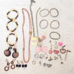 ブレスレット/ ネックスレス/ 指輪/ 木製アクセサリー/キラキラおもちゃ