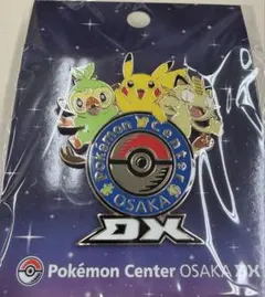 【新品】ポケモンセンター オーサカDX限定 ロゴピンズ　ピカチュウ サルノリのサムネイル