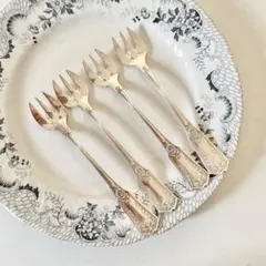 Item thumbnail for item 769e37bc-45ed-42e9-a5ac-9b8f96d3352f