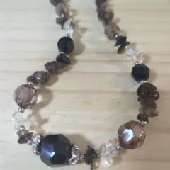 多層ビーズ ネックレス ブラック ブラウン　石調