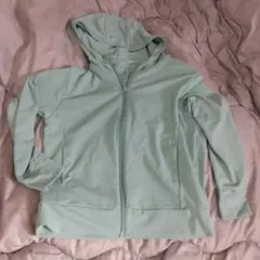UNIQLO エアリズムUVカットメッシュフルジップパーカー