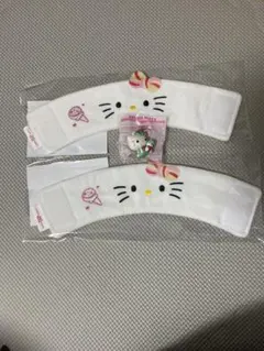 ハローキティサーティワンアイスクリームチャーム➕リバーシブルスリーブ×2 セット